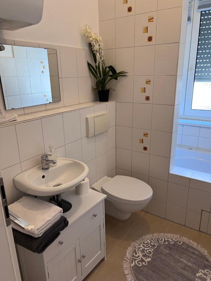 Rose No. 1 Apartment Friedrichshafen Bagian luar foto
